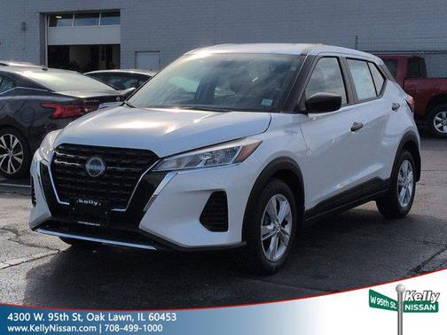 2025 Nissan Kicks S