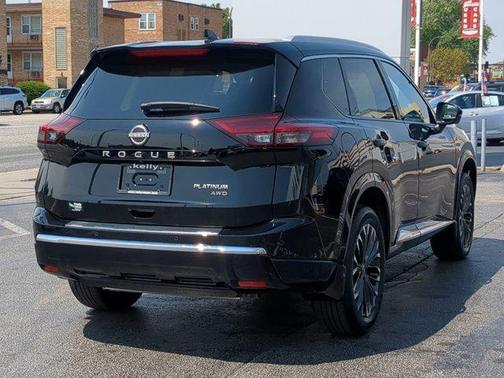 2024 Nissan Rogue Platinum