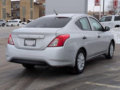 2015 Nissan Versa 1.6 S
