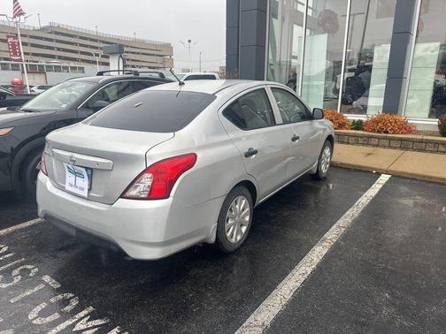 2015 Nissan Versa 1.6 S