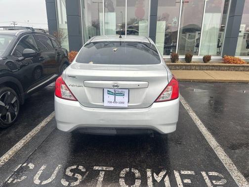 2015 Nissan Versa 1.6 S