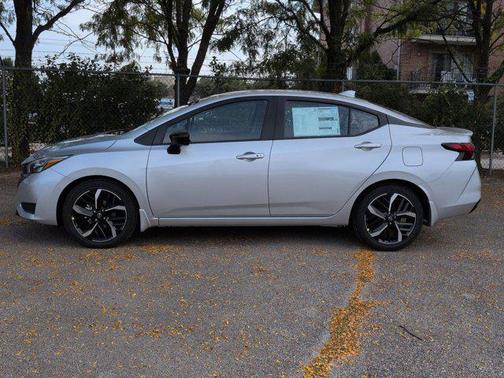 2025 Nissan Versa 1.6 S