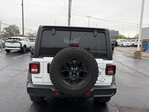 Bright White Clearcoat 2025 Jeep Wrangler 4xe Willys