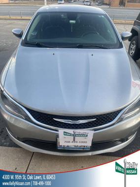 2016 Chrysler 200 LX