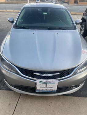 2016 Chrysler 200 LX