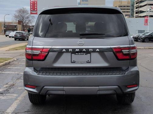 2022 Nissan Armada SV 4WD