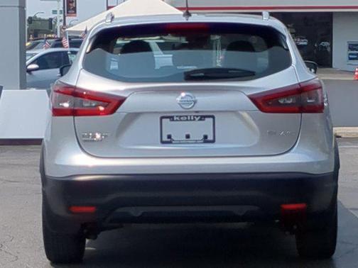 2021 Nissan Rogue Sport SL