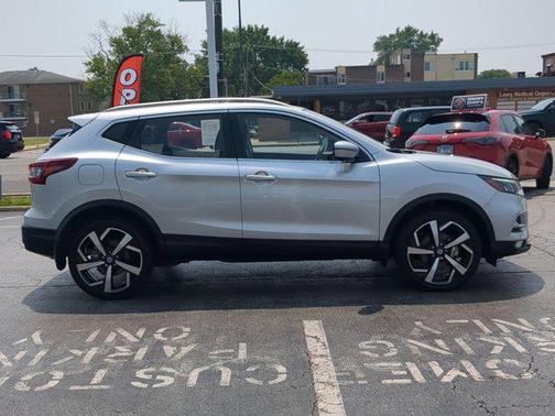 2021 Nissan Rogue Sport SL