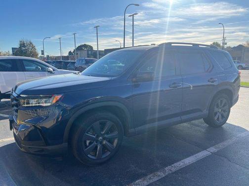 2025 Honda Pilot Sport