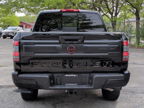 Super Black 2026 Nissan Frontier PRO-4X