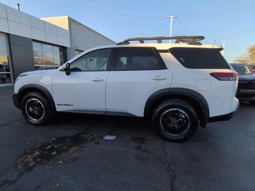 2025 Nissan Pathfinder Rock Creek 4WD