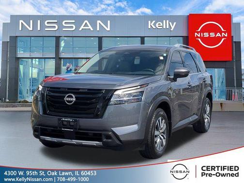 2023 Nissan Pathfinder SL 4WD