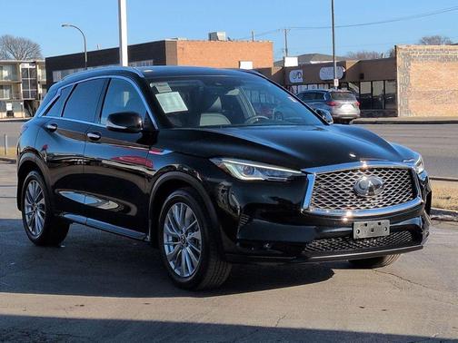 2023 INFINITI QX50 LUXE AWD