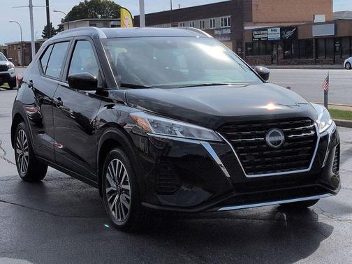 2024 Nissan Kicks SV