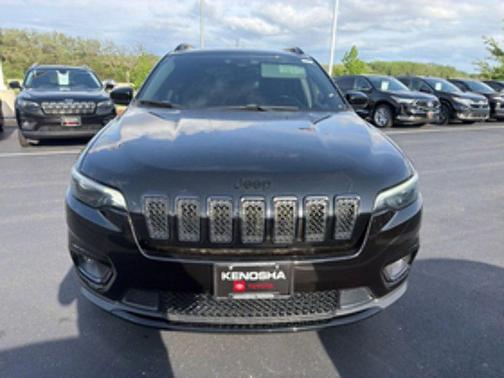 Diamond Black Crystal Pearlcoat 2020 Jeep Cherokee Latitude Plus