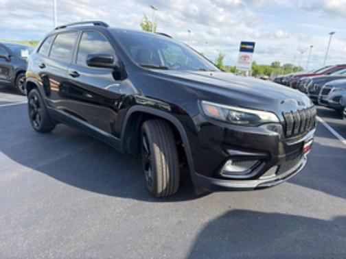 Diamond Black Crystal Pearlcoat 2020 Jeep Cherokee Latitude Plus