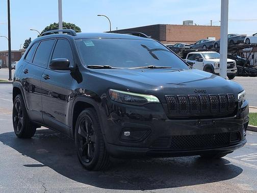 Diamond Black Crystal Pearlcoat 2020 Jeep Cherokee Latitude Plus