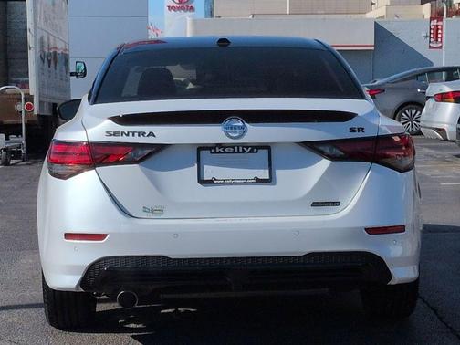 2022 Nissan Sentra SR