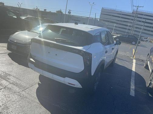Fresh Powder 2026 Nissan Kicks S