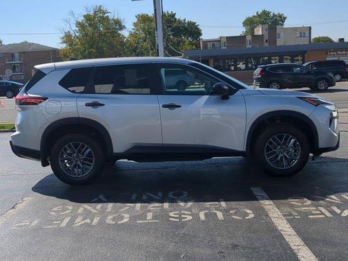 2025 Nissan Rogue S