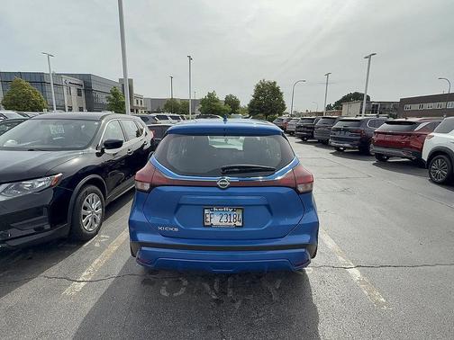 Electric Blue Metallic 2024 Nissan Kicks S