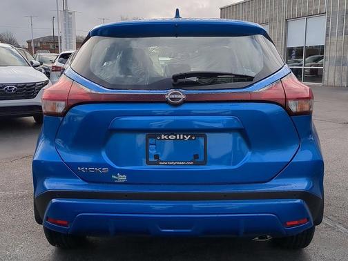 Electric Blue Metallic 2024 Nissan Kicks S