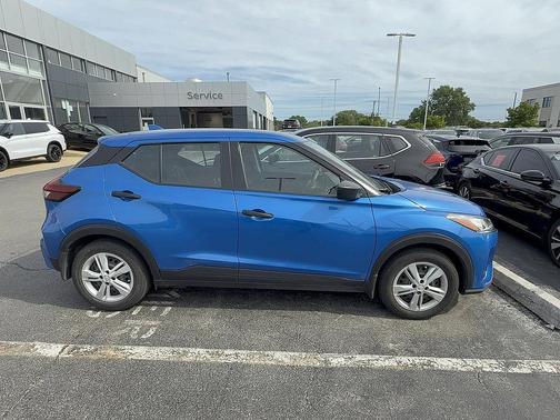 Electric Blue Metallic 2024 Nissan Kicks S