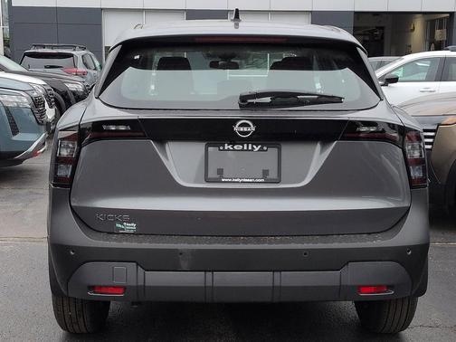 Gun Metallic 2026 Nissan Kicks S