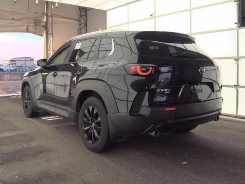 2024 Mazda CX-50 2.5 S Select Package