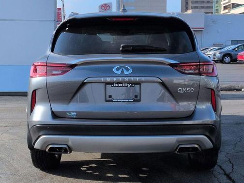2024 INFINITI QX50 LUXE