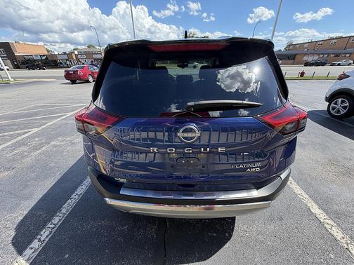 Caspian Blue Metallic/Super Black 2023 Nissan Rogue Platinum