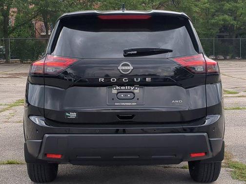 2026 Nissan Rogue S