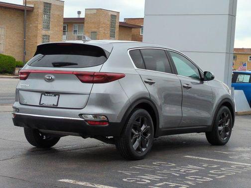 2022 Kia Sportage LX