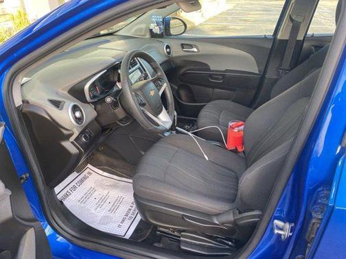 2018 Chevrolet Sonic LT