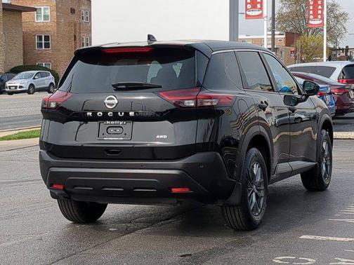 2021 Nissan Rogue S