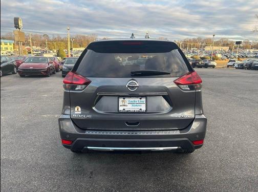 2019 Nissan Rogue SV