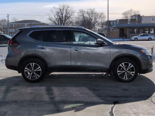 2019 Nissan Rogue SV