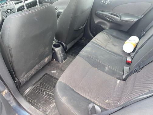 2015 Nissan Versa 1.6 SV