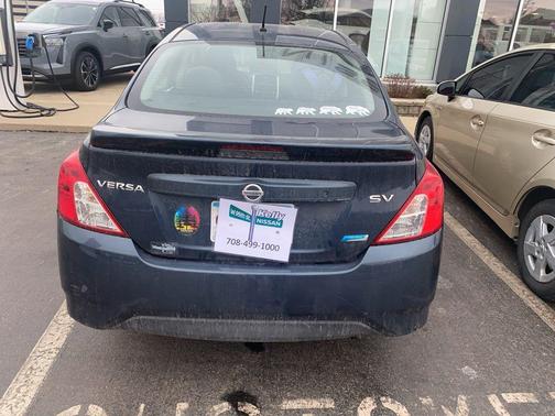 2015 Nissan Versa 1.6 SV