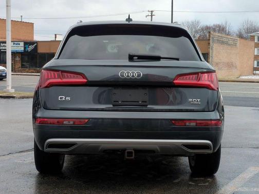 2018 Audi Q5 2.0T Tech Premium
