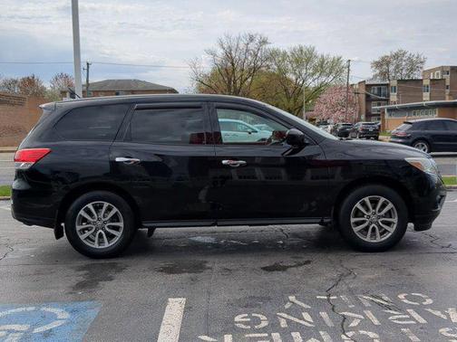 2014 Nissan Pathfinder S