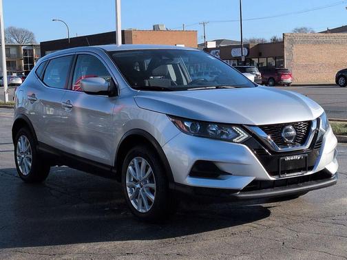 2022 Nissan Rogue Sport S
