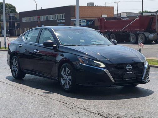 2024 Nissan Altima S FWD