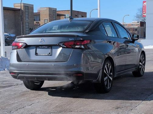 2022 Nissan Versa 1.6 S