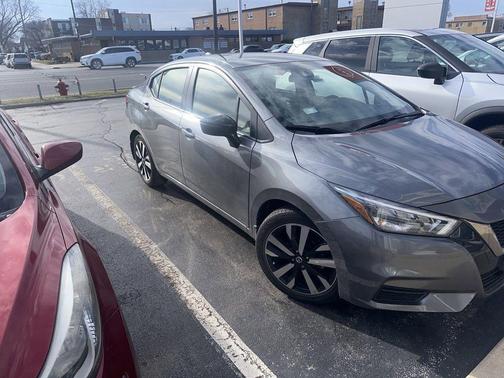 2022 Nissan Versa 1.6 S