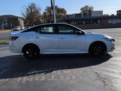 2023 Nissan Sentra SR