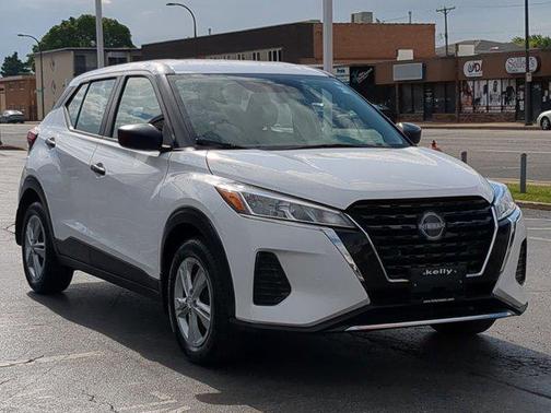 2024 Nissan Kicks S