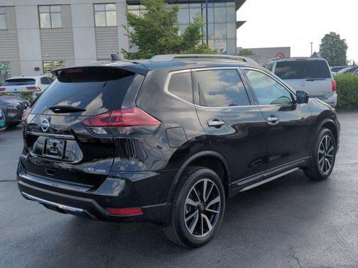 2020 Nissan Rogue SL