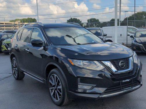 2020 Nissan Rogue SL