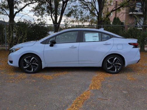 2025 Nissan Versa 1.6 S